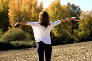 break free from negative thinking - happy woman